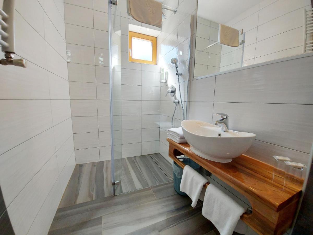 Plitvice Etno House I Bed & Breakfast Plitvicka Jezera Exterior photo