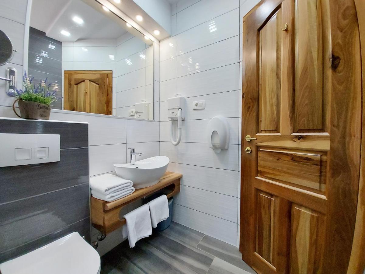 Plitvice Etno House I Bed & Breakfast Plitvicka Jezera Exterior photo